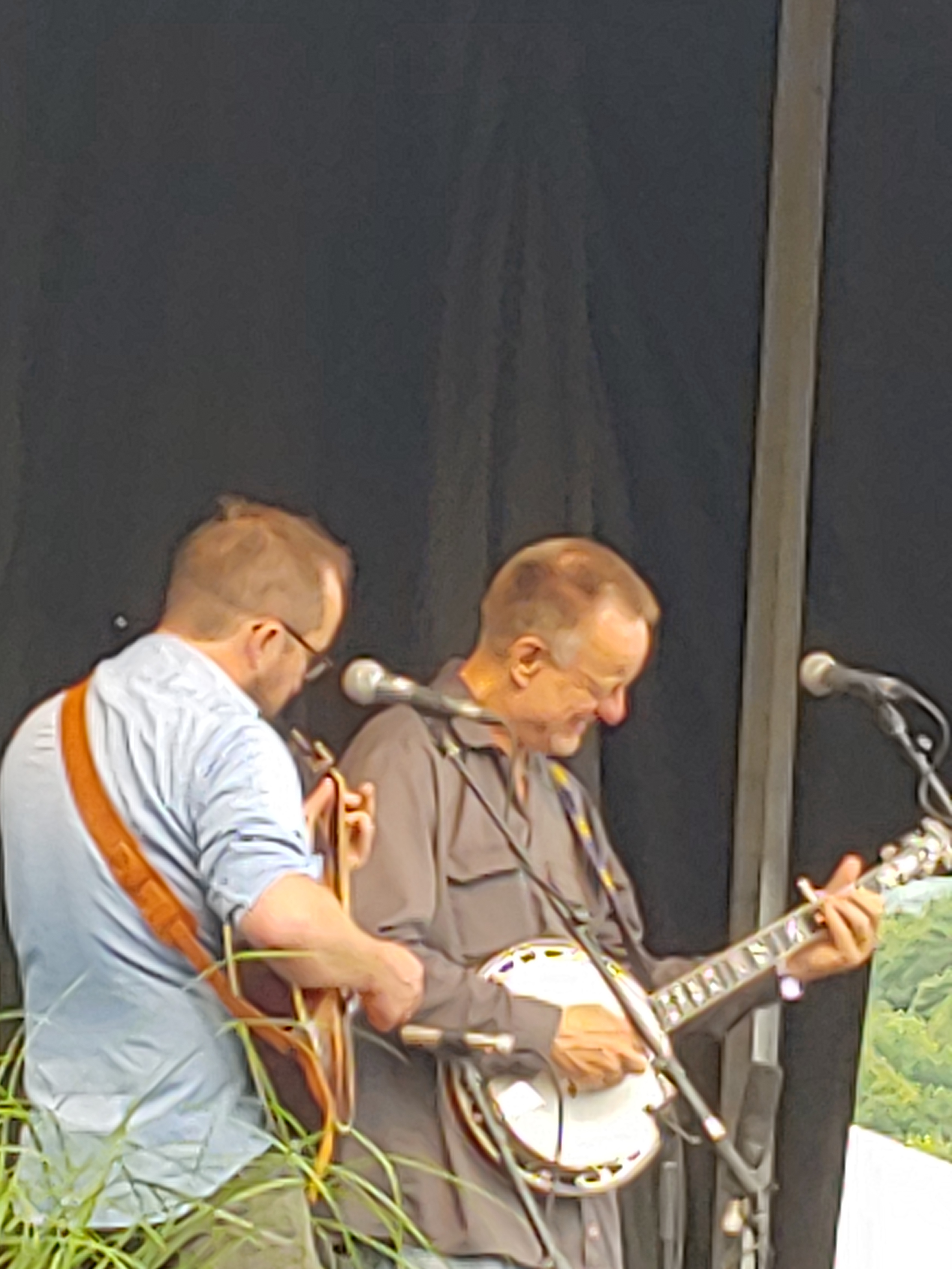 DannyBarnesJoeKWalshGrantGordy2018-08-18GreenMountainBluegrassAndRootsFestivalManchesterVT (2).jpg